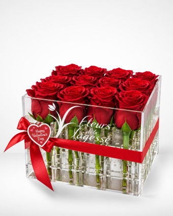 Luxury Valentine’s Rose Gift Box (1)