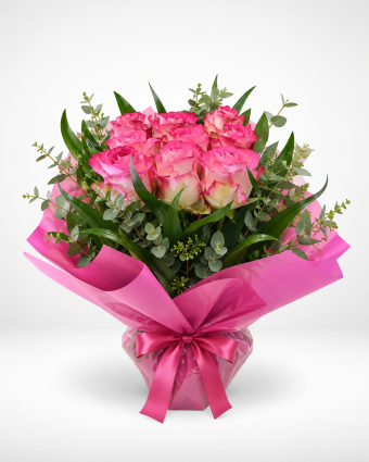 Elegant Pink Rose Bouquet with Eucalyptus (1)
